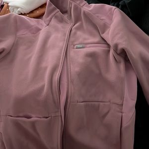 *****LOOKING LOOKING FOR THIS JACKET IN  XL OR 2X in like new condition 4 trade